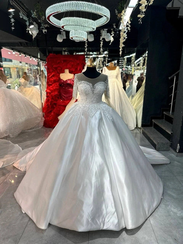 Magnifique Robe de Mariée Princesse Jamais Portée
