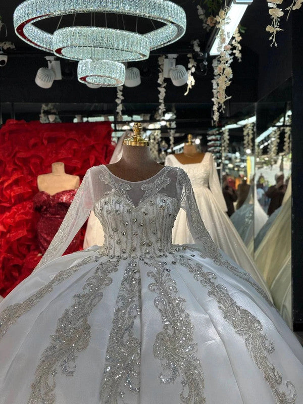Magnifique Robe de Mariée Princesse Jamais Portée
