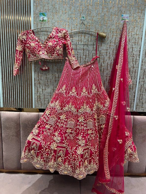 Magnifique Lehenga Luxury Rose Fuschia