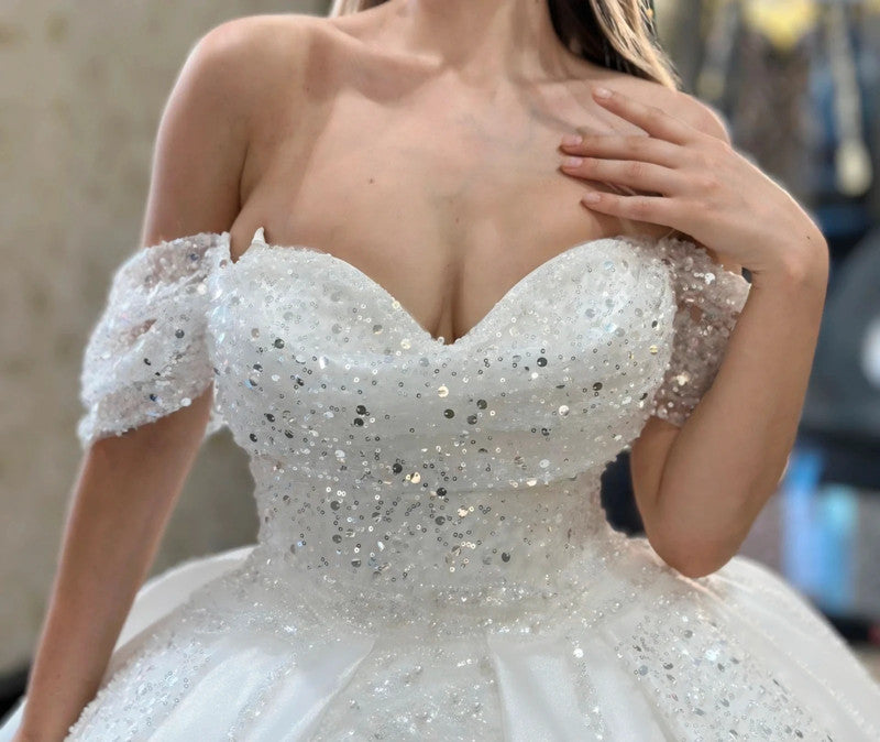 Magnifique Robe de Mariée Princesse Jamais Porté