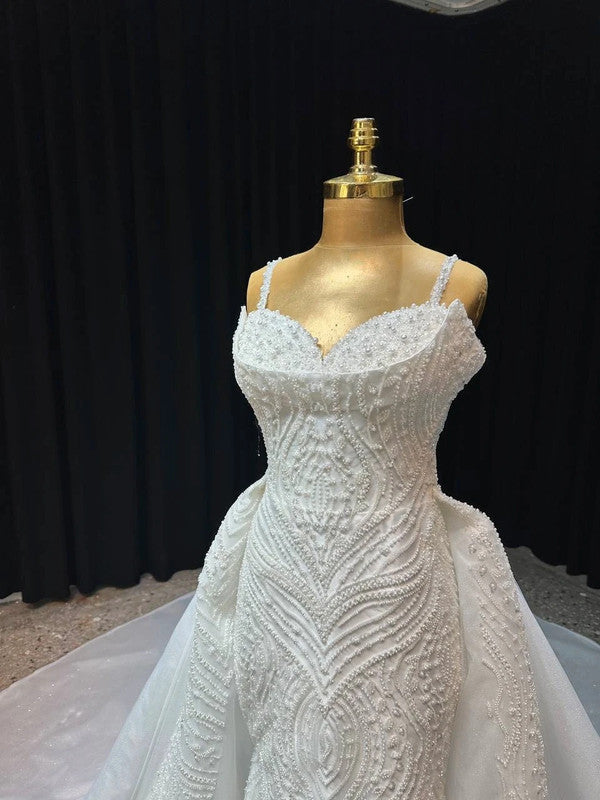 Magnifique Robe de Mariée Sirène Jamais Portée
Modifications Possible