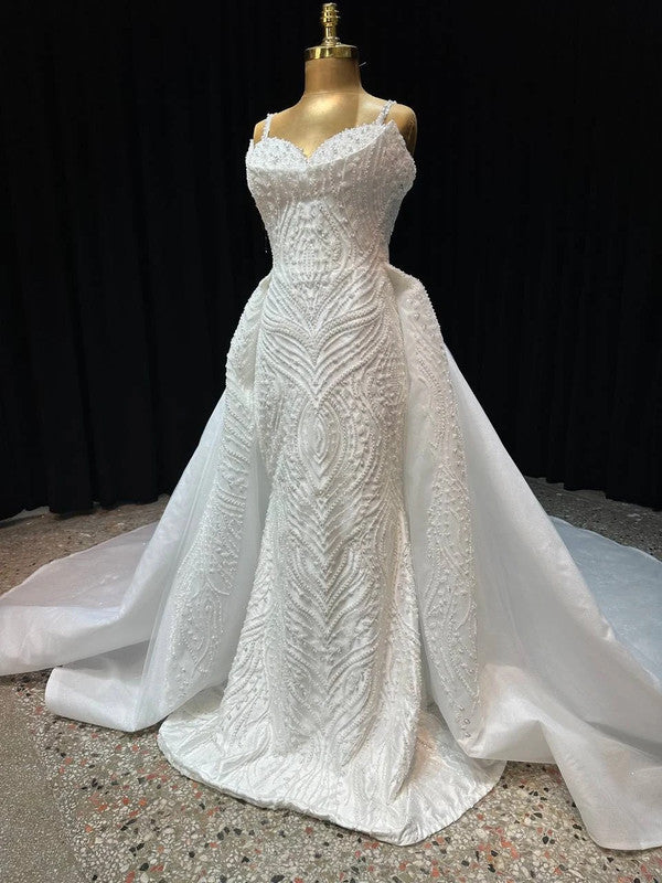 Magnifique Robe de Mariée Sirène Jamais Portée
Modifications Possible