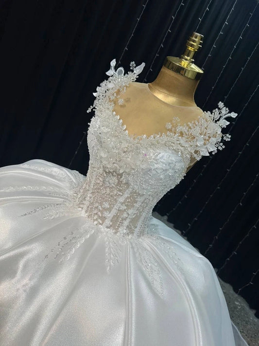 Magnifique Robe de Mariée Princesse Jamais Portée