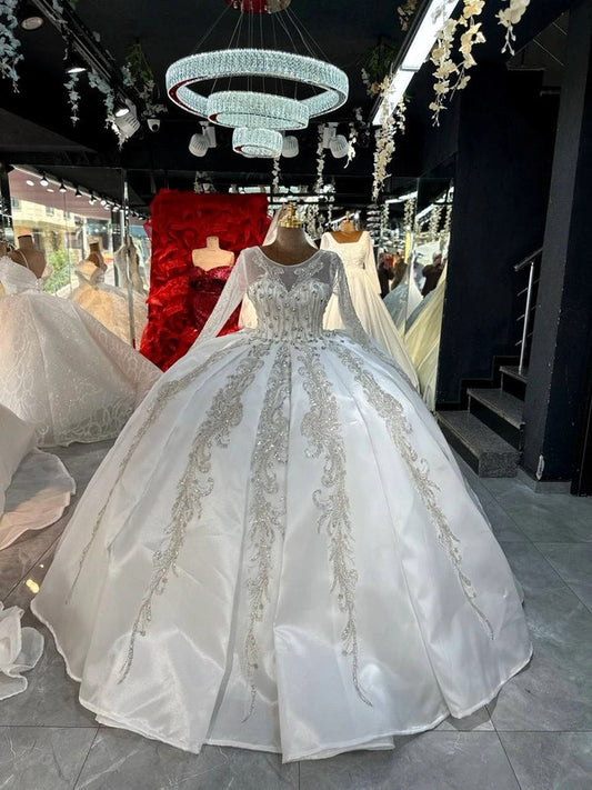 Magnifique Robe de Mariée Princesse Jamais Portée