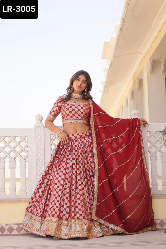 Jolie Lehenga Rouge et Doré Luxury