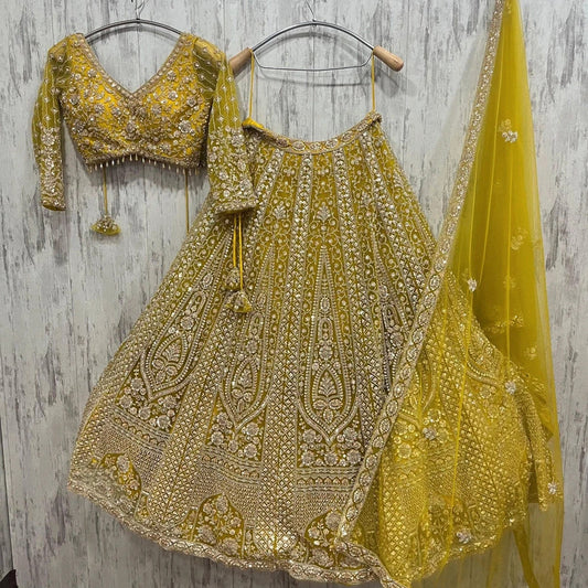 Magnifique Lehenga Jaune Luxury
