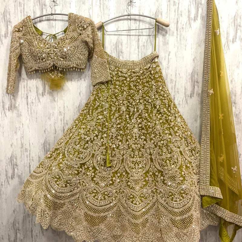 Magnifique Lehenga Luxury Vert Pistache