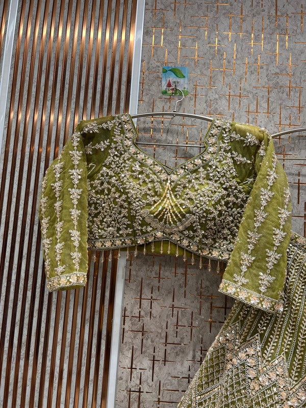 Magnifique Lehenga Vert Luxury