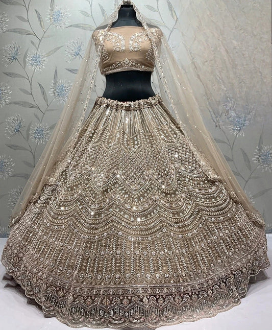 Magnifique Lehenga Doré Luxury