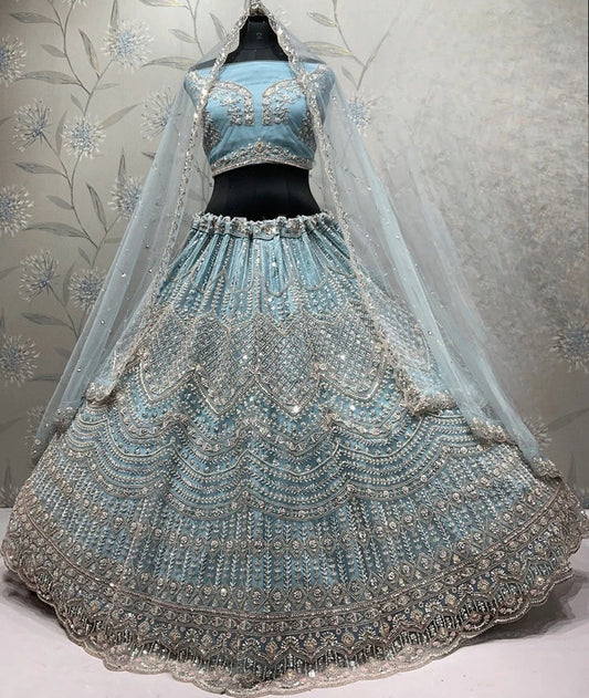 Magnifique Lehenga Bleu Luxury