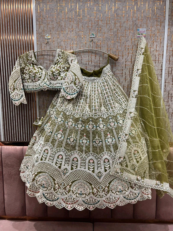 Magnifique Lehenga Vert Luxury