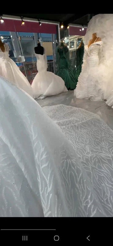 Magnifique Robe de Mariée Princesse