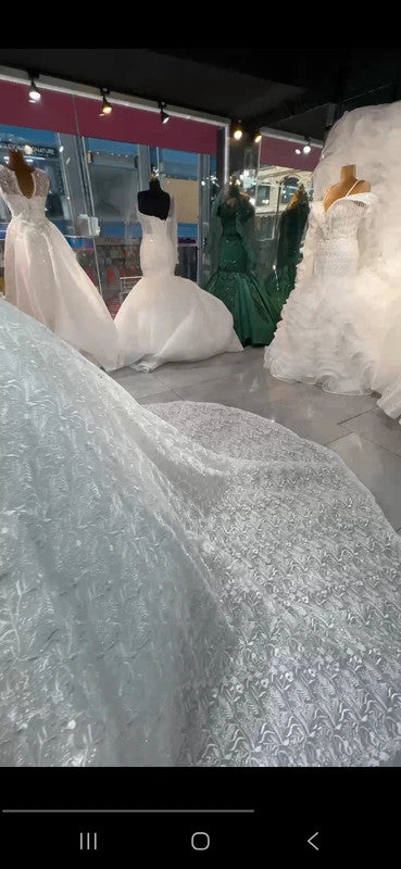 Magnifique Robe de Mariée Princesse