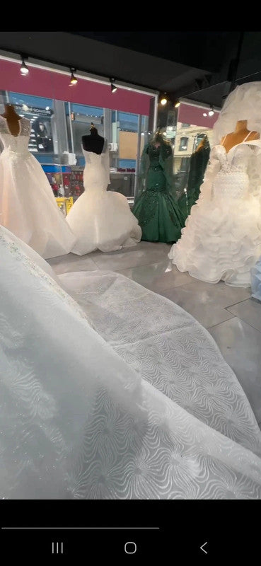 Magnifique Robe de Mariée Princesse