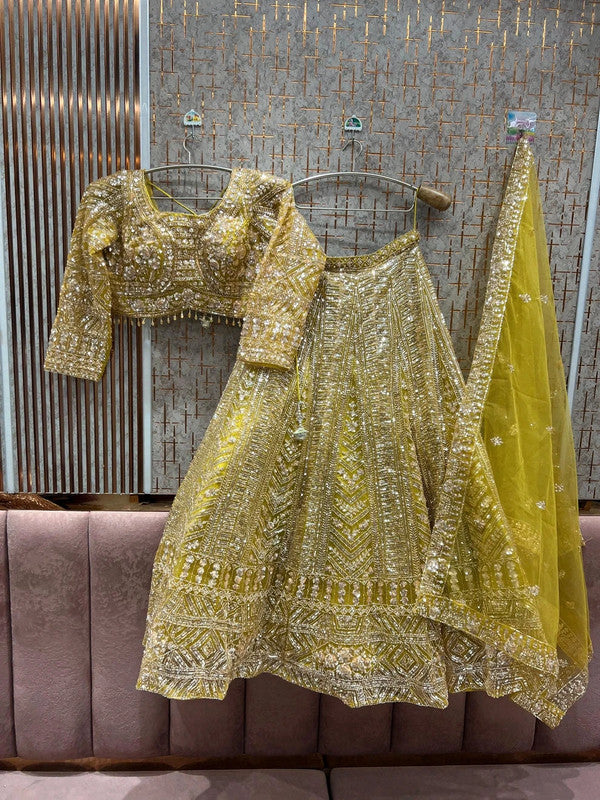 Magnifique Lehenga Jaune Luxury