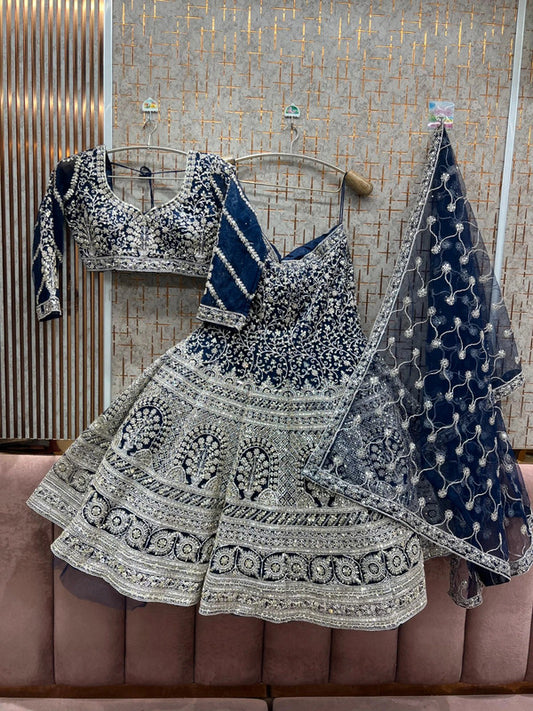 Magnifique Lehenga Bleu Sirene Luxury
