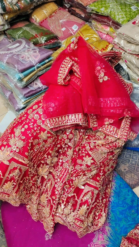 Magnifique Lehenga Rouge Luxury