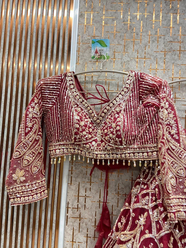 Magnifique Lehenga Rouge Luxury