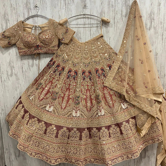 Magnifique Lehenga Luxury Beige Doré
