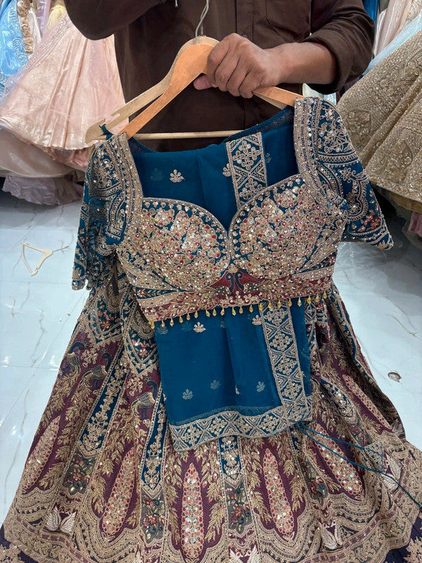 Magnifique Lehenga Luxury Bleu