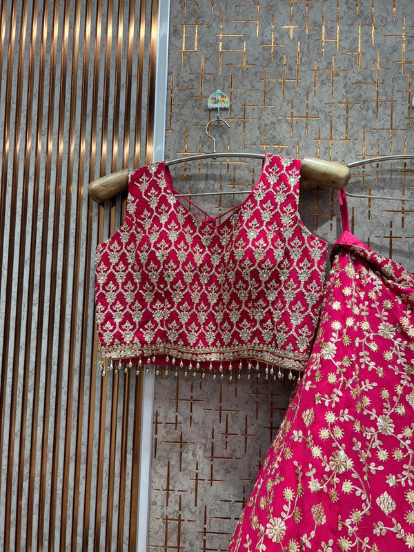 Magnifique Lehenga Luxury Rose Fuschia
