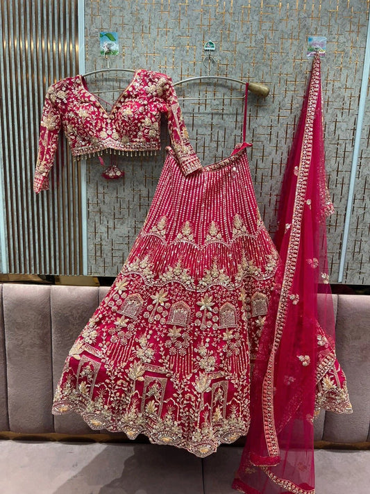 Magnifique Lehenga Luxury Rose Fuschia