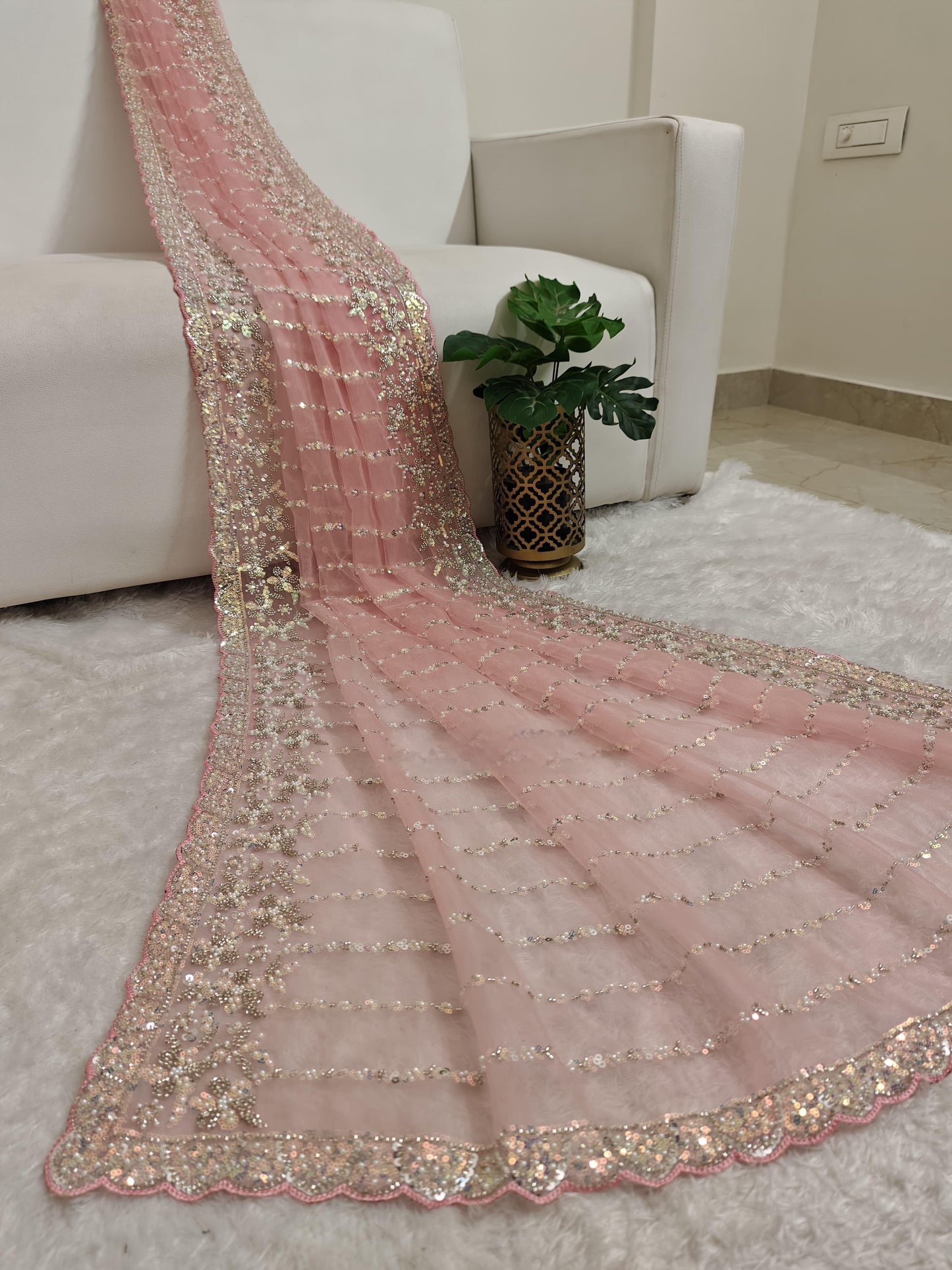 Saree Rose Luxury