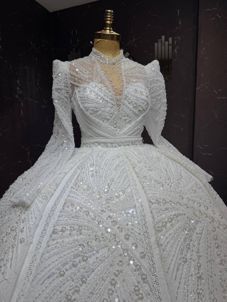 Robe de Mariée Princesse Luxury avec Cercle inclus