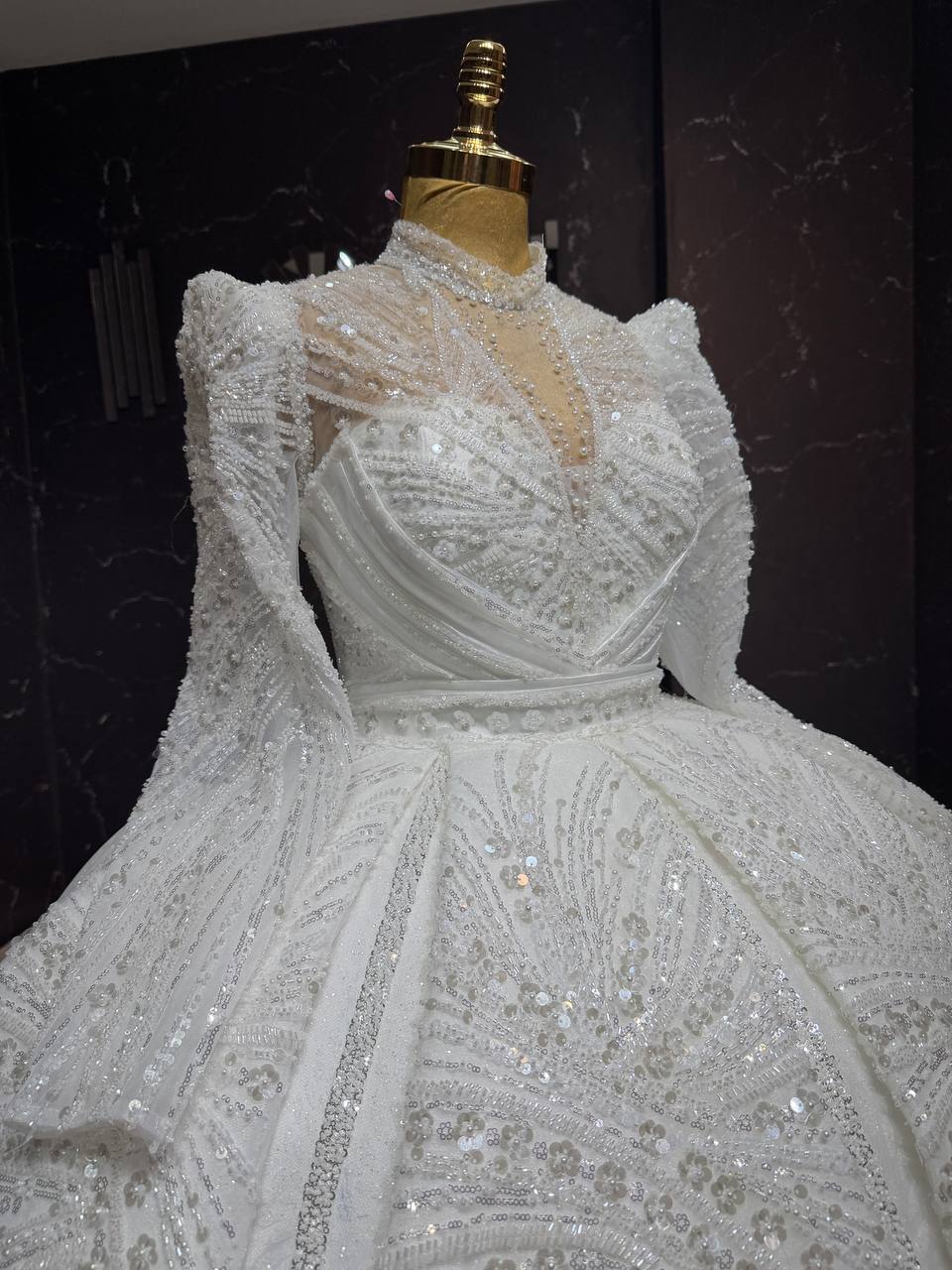 Robe de Mariée Princesse Luxury avec Cercle inclus