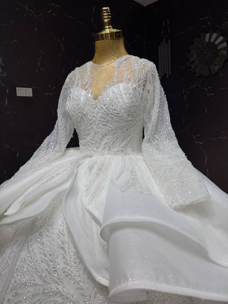Robe de Mariée Princesse Luxury avec Cercle inclus