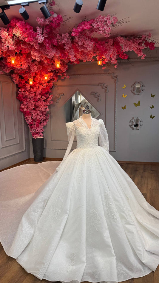 Robe de Mariée Princesse Luxury avec Cercle inclus