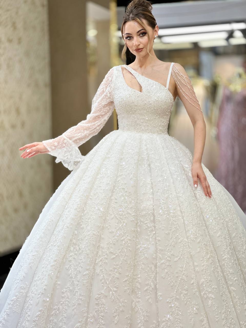 Robe de Mariée Princesse Luxury, Perles, Traîne