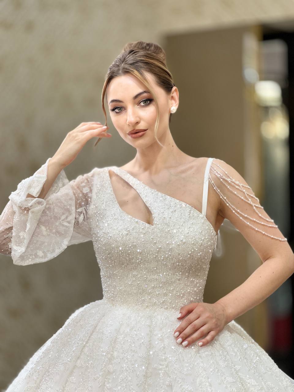 Robe de Mariée Princesse Luxury, Perles, Traîne