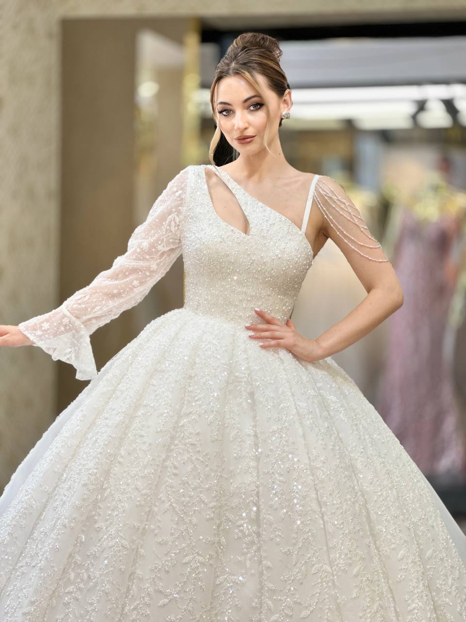 Robe de Mariée Princesse Luxury, Perles, Traîne