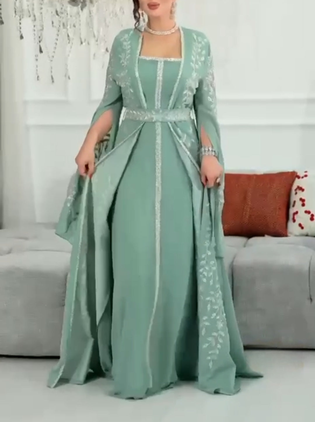 Caftan Rouge Luxury