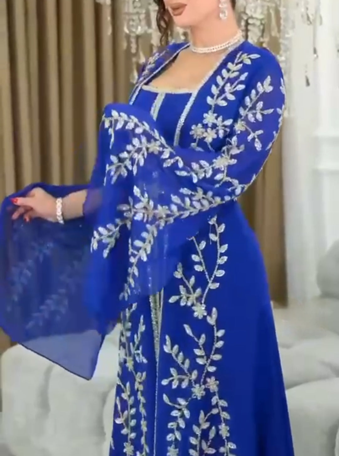 Caftan Rouge Luxury