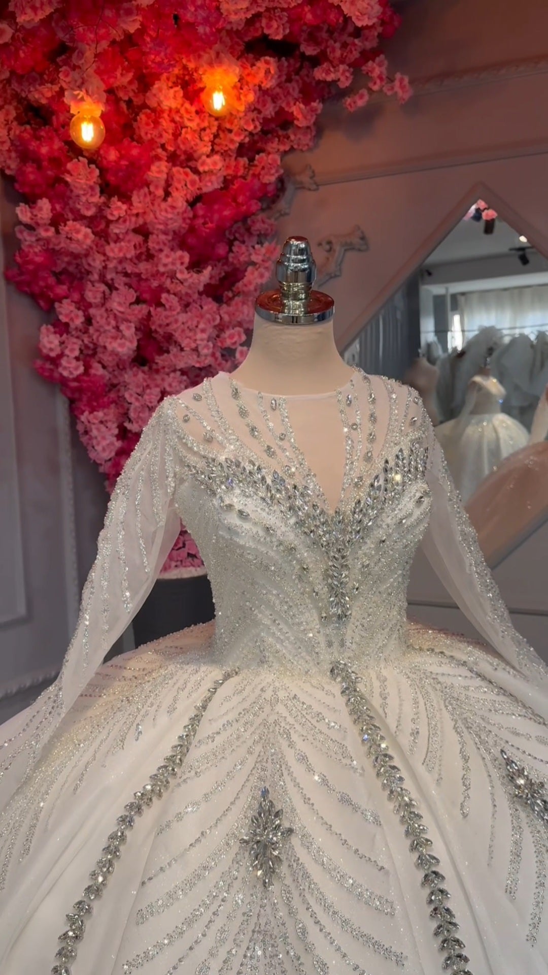 Robe de Mariée Princesse Luxury avec Cercle inclus